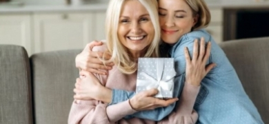 Dia das Mães: seis em cada dez consumidores pretendem comprar presentes | A Voz da Serra